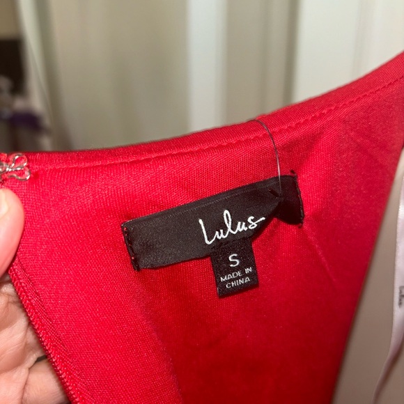 Lulu’s floor length Red Dress. - Picture 6 of 6